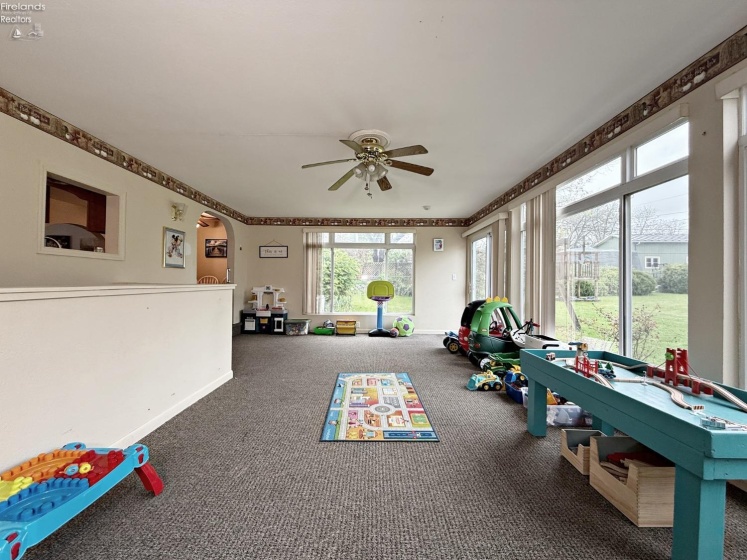 31 Mohawk St, Tiffin, 44883, 4 Bedrooms Bedrooms, ,2 BathroomsBathrooms,Residential,For Sale,Mohawk St,20252023