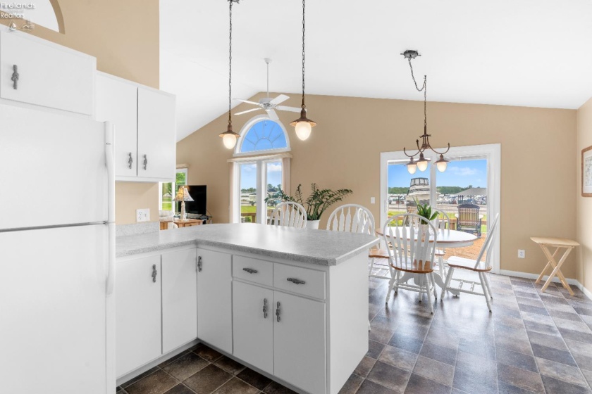 6485 Harbor Road, Marblehead, 43440, 3 Bedrooms Bedrooms, ,2 BathroomsBathrooms,Residential,For Sale,Harbor,20252020