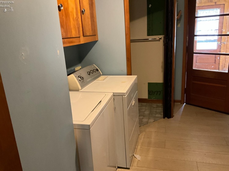 52 Prospect Street, New London, 44851, 2 Bedrooms Bedrooms, ,2 BathroomsBathrooms,Residential,For Sale,Prospect,20252024