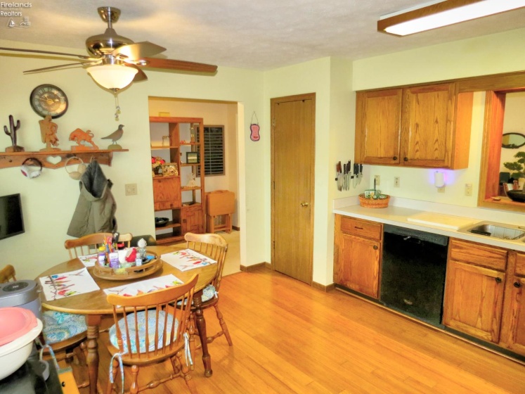 1560 Fremont Road, Port Clinton, 43452, 3 Bedrooms Bedrooms, ,2 BathroomsBathrooms,Residential,For Sale,Fremont,20252022