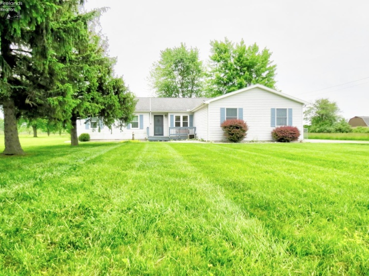 1560 Fremont Road, Port Clinton, 43452, 3 Bedrooms Bedrooms, ,2 BathroomsBathrooms,Residential,For Sale,Fremont,20252022