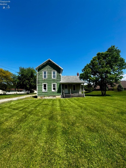 2009 Catawba Road, Port Clinton, 43452, 2 Bedrooms Bedrooms, ,1 BathroomBathrooms,Residential,For Sale,Catawba,20252026