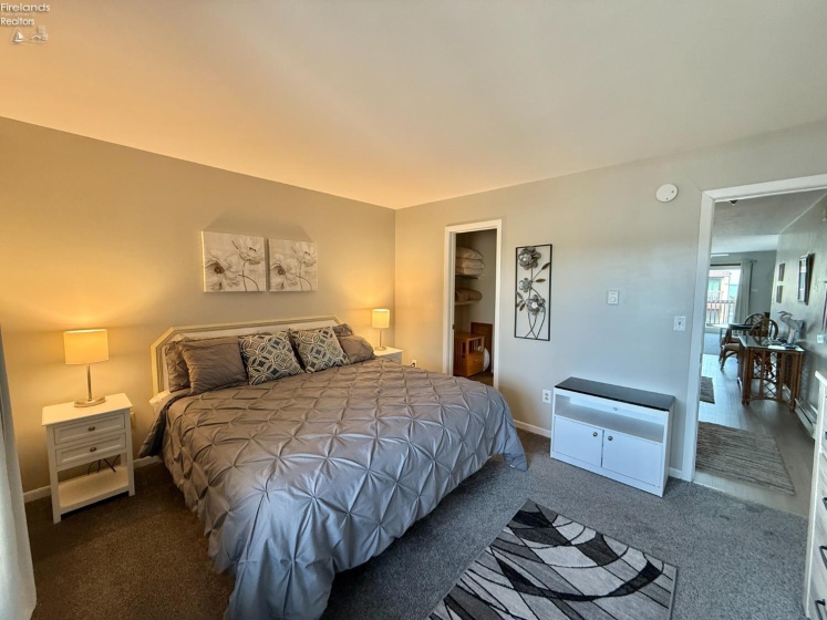 1801 Perry Street, Port Clinton, 43452, 1 Bedroom Bedrooms, ,1 BathroomBathrooms,Residential,For Sale,Perry,20252009