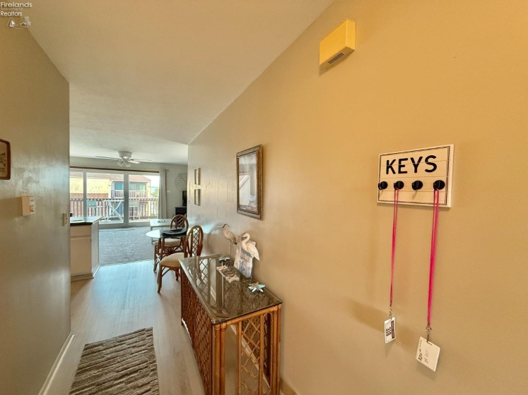 1801 Perry Street, Port Clinton, 43452, 1 Bedroom Bedrooms, ,1 BathroomBathrooms,Residential,For Sale,Perry,20252009