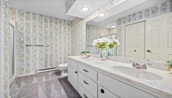Owner suite bathroom