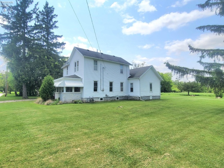 712 Lueke Avenue, Woodville, 43469, ,Multiple Units,For Sale,Lueke,20252032