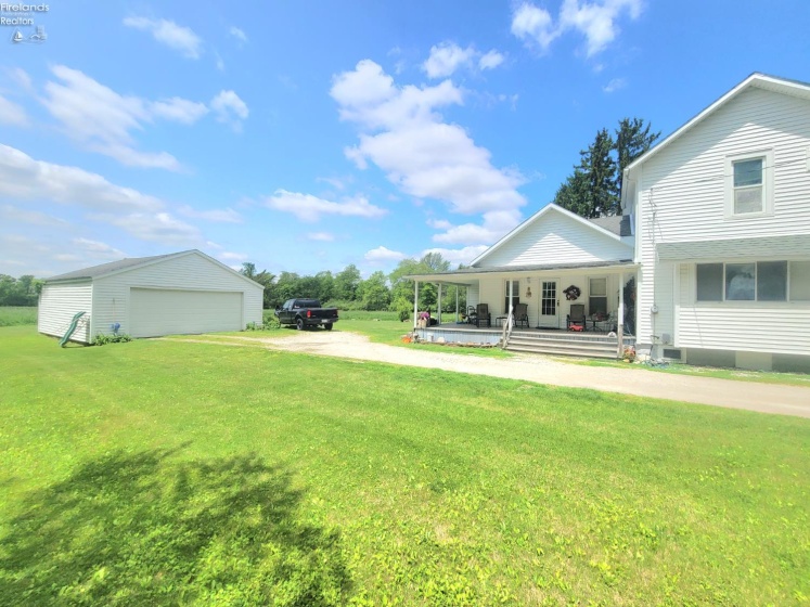 712 Lueke Avenue, Woodville, 43469, ,Multiple Units,For Sale,Lueke,20252032