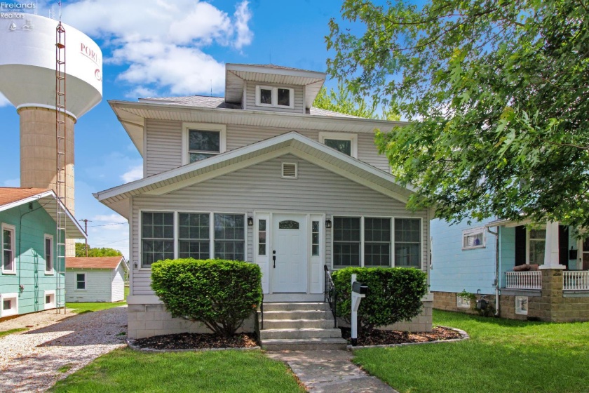 713 Madison Street, Port Clinton, 43452, 3 Bedrooms Bedrooms, ,3 BathroomsBathrooms,Residential,For Sale,Madison,20252013