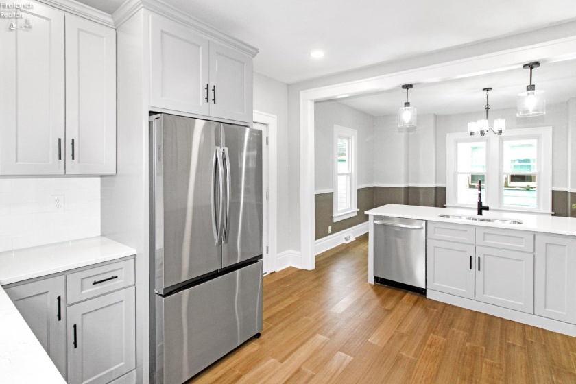 713 Madison Street, Port Clinton, 43452, 3 Bedrooms Bedrooms, ,3 BathroomsBathrooms,Residential,For Sale,Madison,20252013