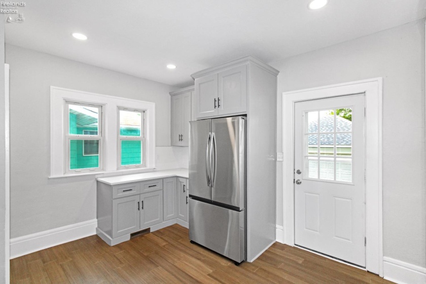 713 Madison Street, Port Clinton, 43452, 3 Bedrooms Bedrooms, ,3 BathroomsBathrooms,Residential,For Sale,Madison,20252013