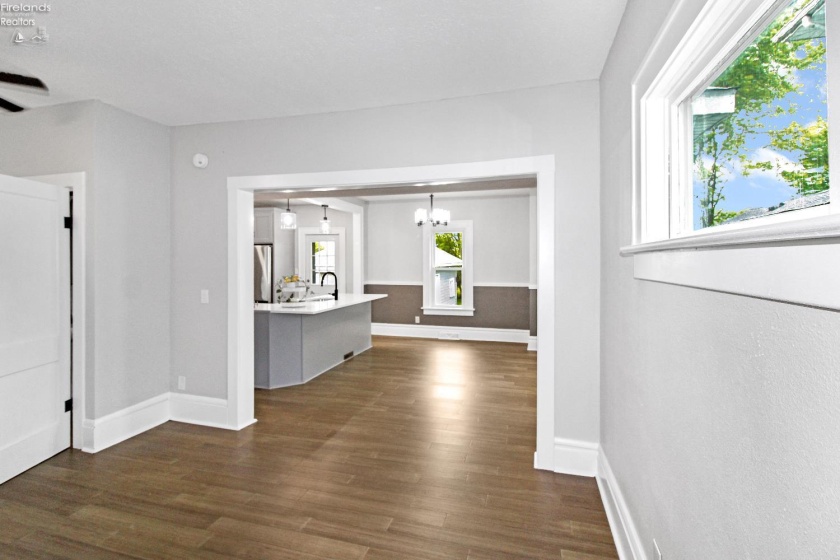 713 Madison Street, Port Clinton, 43452, 3 Bedrooms Bedrooms, ,3 BathroomsBathrooms,Residential,For Sale,Madison,20252013