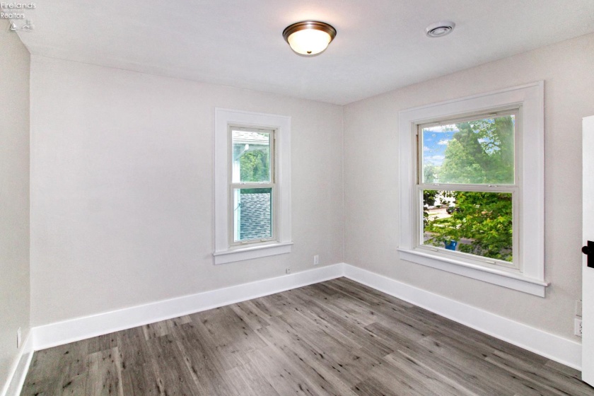 713 Madison Street, Port Clinton, 43452, 3 Bedrooms Bedrooms, ,3 BathroomsBathrooms,Residential,For Sale,Madison,20252013