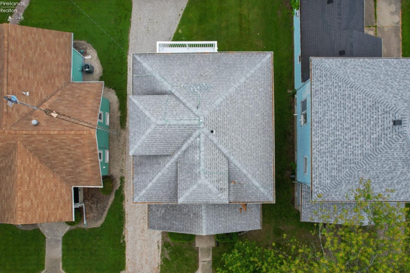 713 Madison Street, Port Clinton, 43452, 3 Bedrooms Bedrooms, ,3 BathroomsBathrooms,Residential,For Sale,Madison,20252013