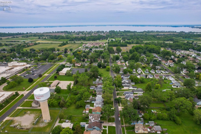 713 Madison Street, Port Clinton, 43452, 3 Bedrooms Bedrooms, ,3 BathroomsBathrooms,Residential,For Sale,Madison,20252013