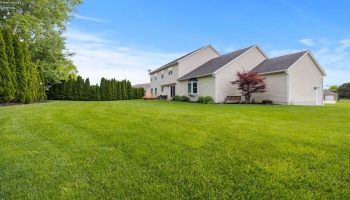 1028 Eagle Ridge Drive, Huron, 44839, 4 Bedrooms Bedrooms, ,3 BathroomsBathrooms,Residential,For Sale,Eagle Ridge,20251814
