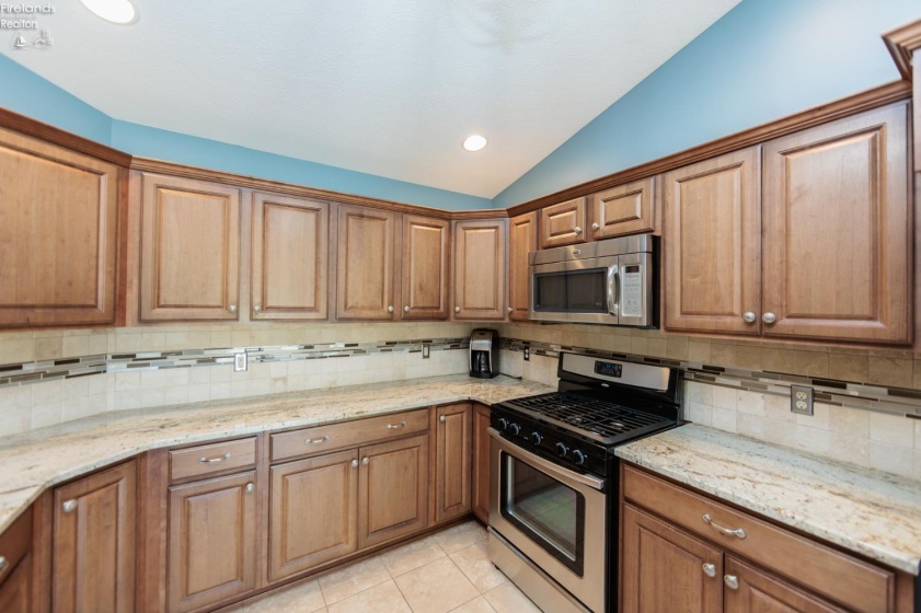 1807 Paige Court, Huron, 44839, 3 Bedrooms Bedrooms, ,3 BathroomsBathrooms,Residential,For Sale,Paige,20252031