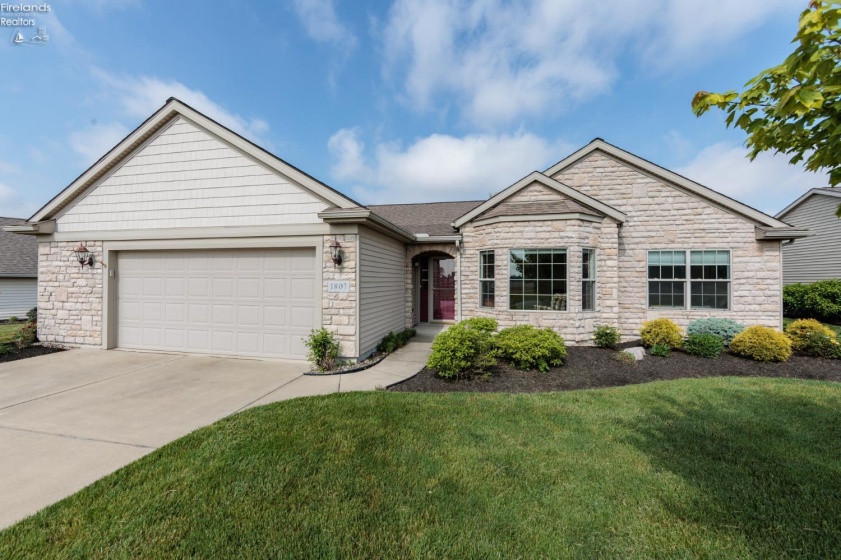 1807 Paige Court, Huron, 44839, 3 Bedrooms Bedrooms, ,3 BathroomsBathrooms,Residential,For Sale,Paige,20252031