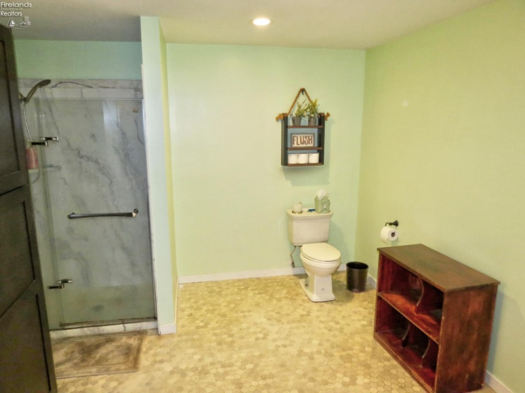 1319 Burkholder, Clyde, 43410, 2 Bedrooms Bedrooms, ,2 BathroomsBathrooms,Residential,For Sale,Burkholder,20252041