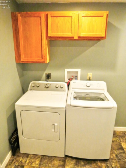 1319 Burkholder, Clyde, 43410, 2 Bedrooms Bedrooms, ,2 BathroomsBathrooms,Residential,For Sale,Burkholder,20252041