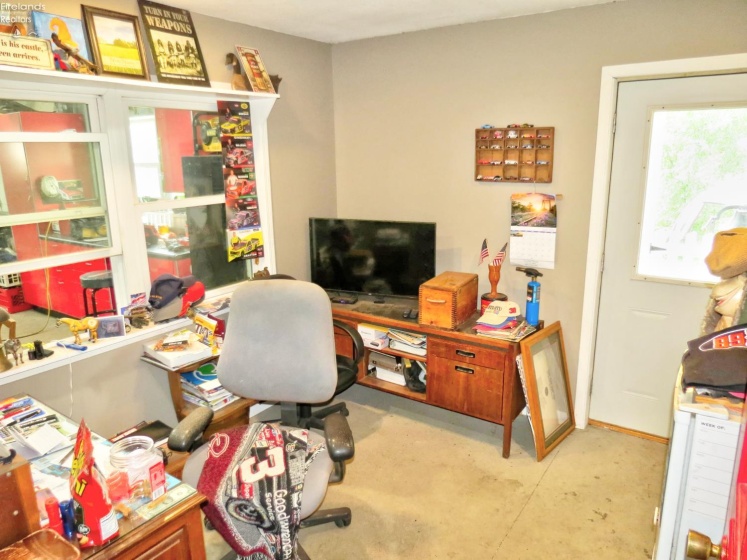 1319 Burkholder, Clyde, 43410, 2 Bedrooms Bedrooms, ,2 BathroomsBathrooms,Residential,For Sale,Burkholder,20252041
