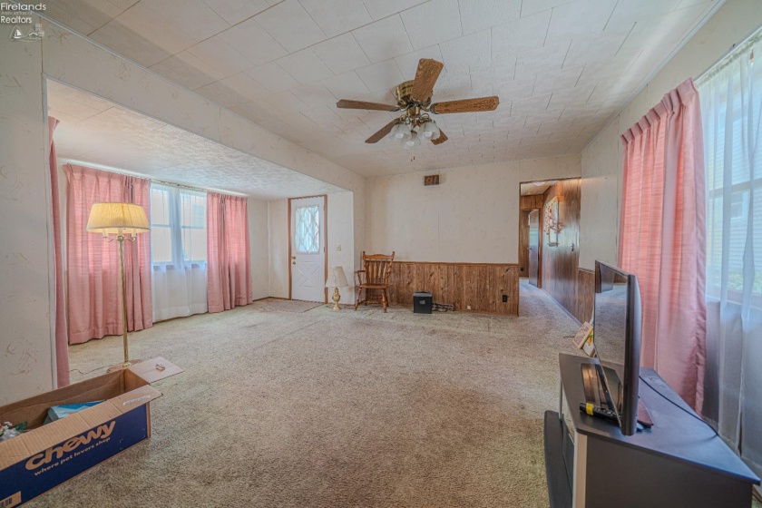 1217 North Street, Fremont, 43420, 4 Bedrooms Bedrooms, ,3 BathroomsBathrooms,Residential,For Sale,North,20252033