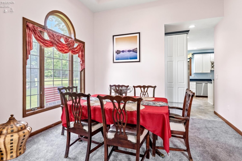 4155 Laurel Ridge Drive, Port Clinton, 43452, 3 Bedrooms Bedrooms, ,3 BathroomsBathrooms,Residential,For Sale,Laurel Ridge,20252030
