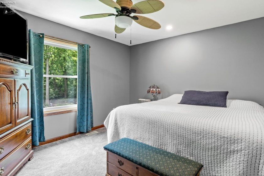 4155 Laurel Ridge Drive, Port Clinton, 43452, 3 Bedrooms Bedrooms, ,3 BathroomsBathrooms,Residential,For Sale,Laurel Ridge,20252030