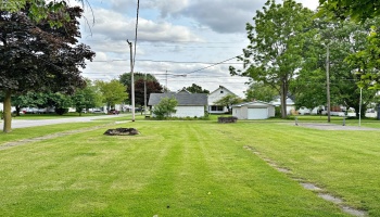 125 Davis St, Tiffin, 44883, 4 Bedrooms Bedrooms, ,1 BathroomBathrooms,Residential,For Sale,Davis St,20252037