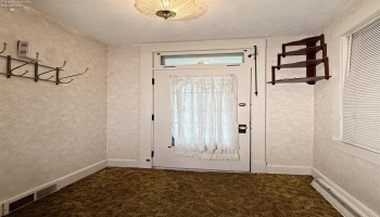 125 Davis St, Tiffin, 44883, 4 Bedrooms Bedrooms, ,1 BathroomBathrooms,Residential,For Sale,Davis St,20252037