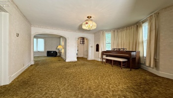 125 Davis St, Tiffin, 44883, 4 Bedrooms Bedrooms, ,1 BathroomBathrooms,Residential,For Sale,Davis St,20252037