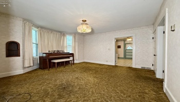 125 Davis St, Tiffin, 44883, 4 Bedrooms Bedrooms, ,1 BathroomBathrooms,Residential,For Sale,Davis St,20252037