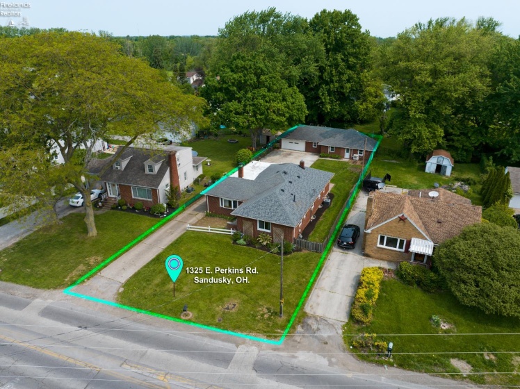 1325 Perkins Avenue, Sandusky, 44870, 3 Bedrooms Bedrooms, ,2 BathroomsBathrooms,Residential,For Sale,Perkins,20251735