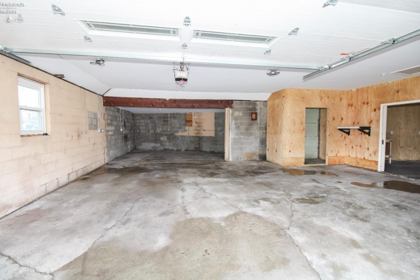 1325 Perkins Avenue, Sandusky, 44870, 3 Bedrooms Bedrooms, ,2 BathroomsBathrooms,Residential,For Sale,Perkins,20251735