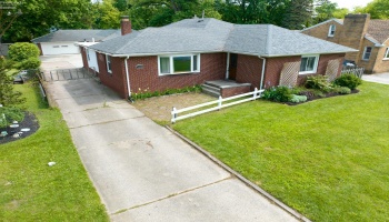 1325 Perkins Avenue, Sandusky, 44870, 3 Bedrooms Bedrooms, ,2 BathroomsBathrooms,Residential,For Sale,Perkins,20251735
