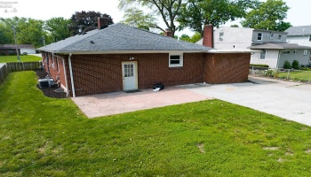 1325 Perkins Avenue, Sandusky, 44870, 3 Bedrooms Bedrooms, ,2 BathroomsBathrooms,Residential,For Sale,Perkins,20251735