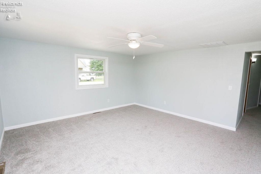 1028 Alger Street, Fremont, 43420, 3 Bedrooms Bedrooms, ,1 BathroomBathrooms,Residential,For Sale,Alger,20252039