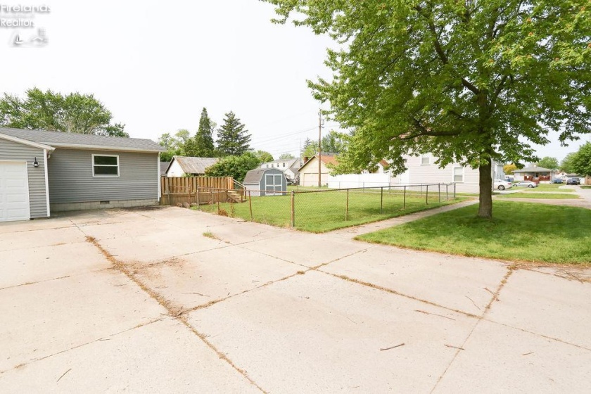 1028 Alger Street, Fremont, 43420, 3 Bedrooms Bedrooms, ,1 BathroomBathrooms,Residential,For Sale,Alger,20252039