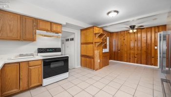348 Elberta Drive, Vermilion, 44089, 3 Bedrooms Bedrooms, ,1 BathroomBathrooms,Residential,For Sale,Elberta,20252061