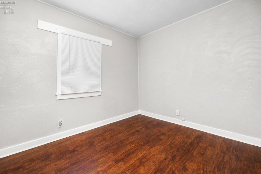 348 Elberta Drive, Vermilion, 44089, 3 Bedrooms Bedrooms, ,1 BathroomBathrooms,Residential,For Sale,Elberta,20252061