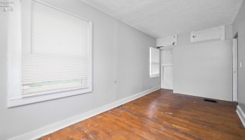 348 Elberta Drive, Vermilion, 44089, 3 Bedrooms Bedrooms, ,1 BathroomBathrooms,Residential,For Sale,Elberta,20252061