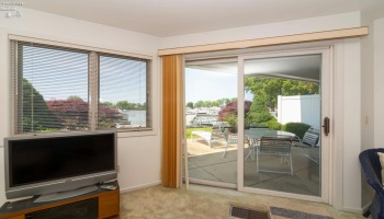 90 Marina Point Drive, Sandusky, 44870, 2 Bedrooms Bedrooms, ,2 BathroomsBathrooms,Residential,For Sale,Marina Point,20252063