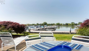 90 Marina Point Drive, Sandusky, 44870, 2 Bedrooms Bedrooms, ,2 BathroomsBathrooms,Residential,For Sale,Marina Point,20252063
