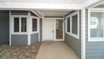 90 Marina Point Drive, Sandusky, 44870, 2 Bedrooms Bedrooms, ,2 BathroomsBathrooms,Residential,For Sale,Marina Point,20252063