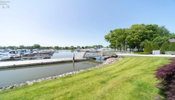90 Marina Point Drive, Sandusky, 44870, 2 Bedrooms Bedrooms, ,2 BathroomsBathrooms,Residential,For Sale,Marina Point,20252063