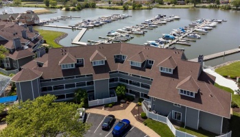 90 Marina Point Drive, Sandusky, 44870, 2 Bedrooms Bedrooms, ,2 BathroomsBathrooms,Residential,For Sale,Marina Point,20252063
