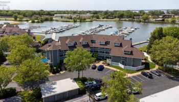 90 Marina Point Drive, Sandusky, 44870, 2 Bedrooms Bedrooms, ,2 BathroomsBathrooms,Residential,For Sale,Marina Point,20252063