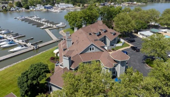 90 Marina Point Drive, Sandusky, 44870, 2 Bedrooms Bedrooms, ,2 BathroomsBathrooms,Residential,For Sale,Marina Point,20252063