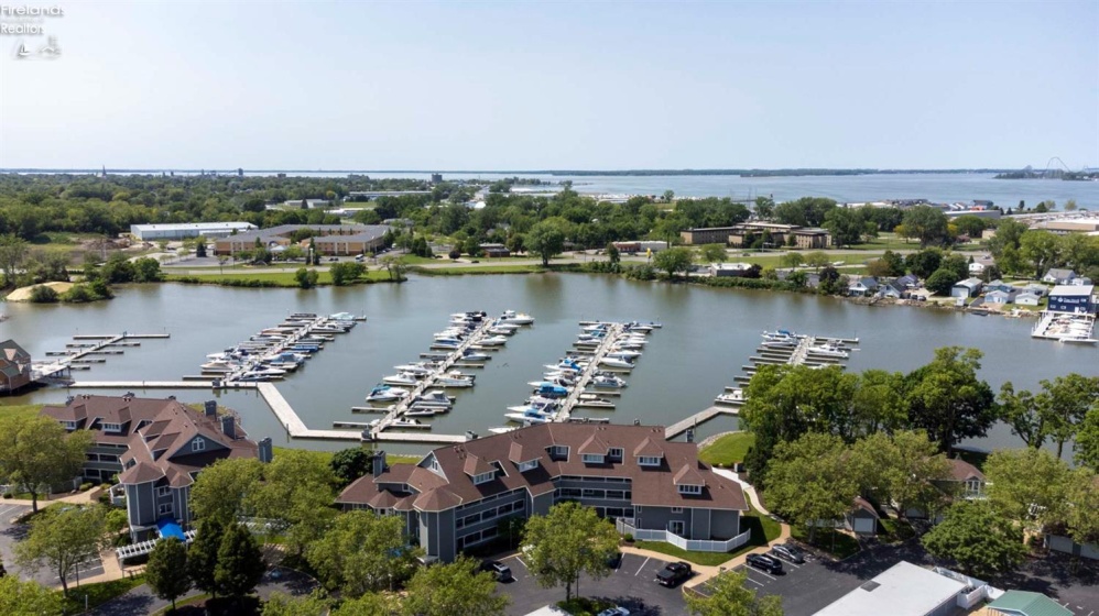 90 Marina Point Drive, Sandusky, 44870, 2 Bedrooms Bedrooms, ,2 BathroomsBathrooms,Residential,For Sale,Marina Point,20252063