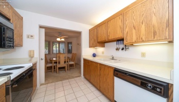 90 Marina Point Drive, Sandusky, 44870, 2 Bedrooms Bedrooms, ,2 BathroomsBathrooms,Residential,For Sale,Marina Point,20252063