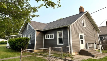 1530 Lindsley Street, Sandusky, 44870, 3 Bedrooms Bedrooms, ,1 BathroomBathrooms,Residential,For Sale,Lindsley,20252036